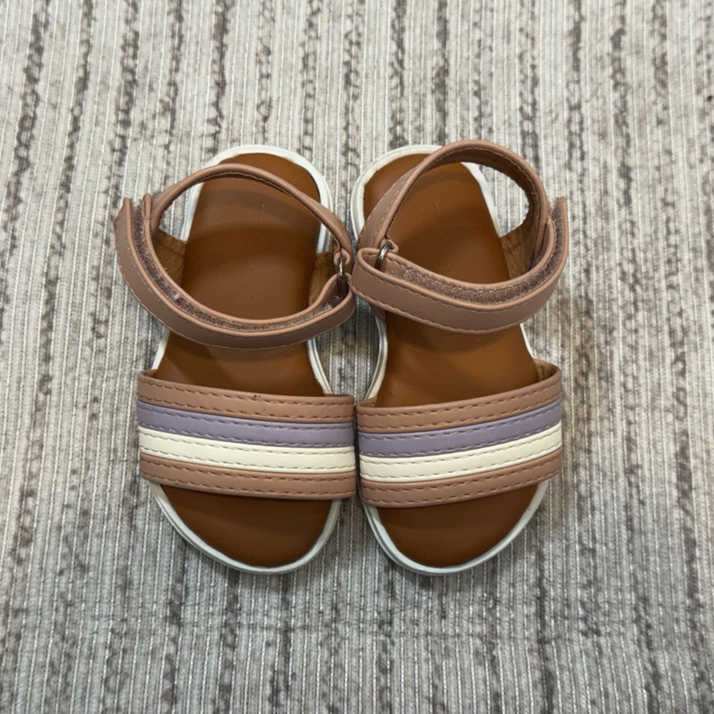 Tahari Toddler Sandals Size 5 Pink Neutral Velcro Summer Shoes